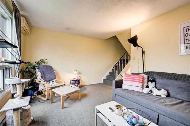 th22 - 130 Clinton St, Townhouse with 3 bedrooms, 3 bathrooms and 1 parking in Toronto ON | Image 3