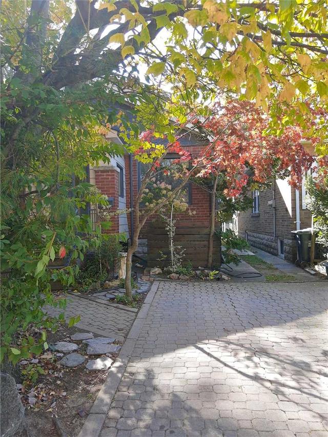 51 Gowan Ave, House semidetached with 3 bedrooms, 2 bathrooms and 1 parking in Toronto ON | Image 12