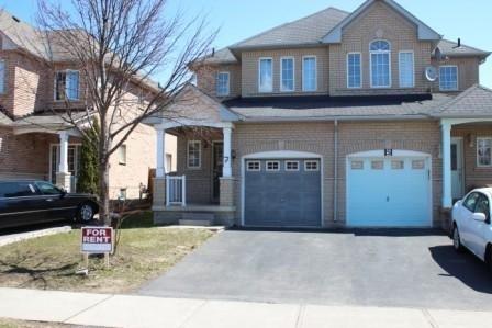7 Bashir St, House semidetached with 3 bedrooms, 2 bathrooms and 1 parking in Vaughan ON | Image 2