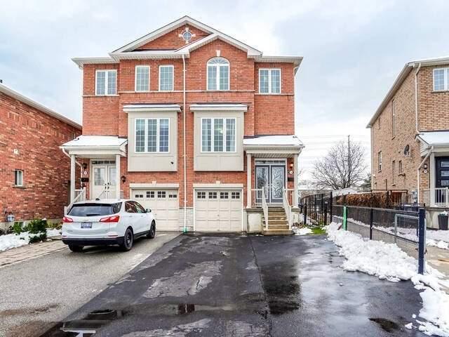 3644 Twinmaple Dr, House semidetached with 3 bedrooms, 4 bathrooms and 5 parking in Mississauga ON | Image 1