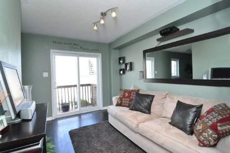 862 Bourne Cres, House attached with 2 bedrooms, 3 bathrooms and 2 parking in Oshawa ON | Image 6