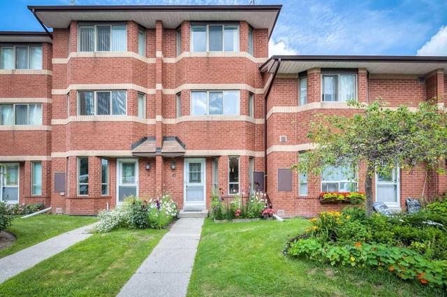 Th 10 - 2472 Eglinton Ave E, Townhouse with 3 bedrooms, 4 bathrooms and 2 parking in Toronto ON | Image 1