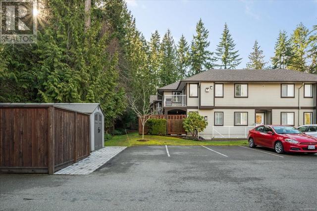 205 - 440 Schley Pl, Condo with 2 bedrooms, 2 bathrooms and 1 parking in Qualicum Beach BC | Image 37