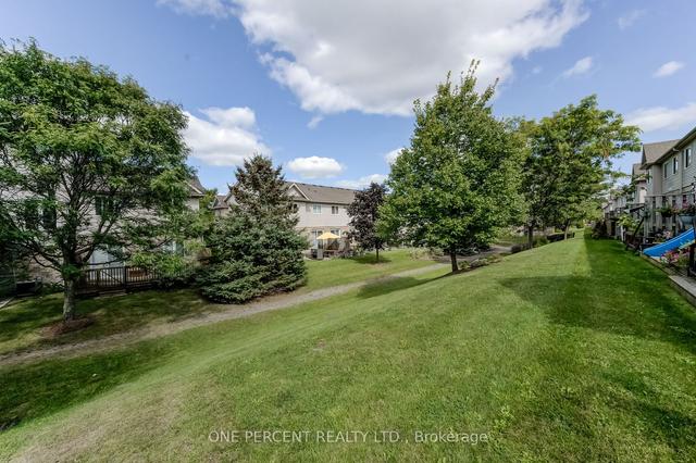 44 - 169 Bismark Dr, Townhouse with 3 bedrooms, 3 bathrooms and 2 parking in Cambridge ON | Image 2