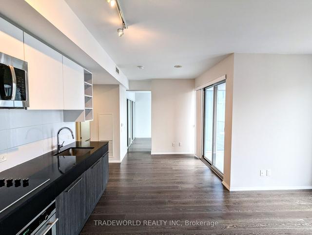 2703 - 68 Shuter St, Condo with 1 bedrooms, 1 bathrooms and 0 parking in Toronto ON | Image 16