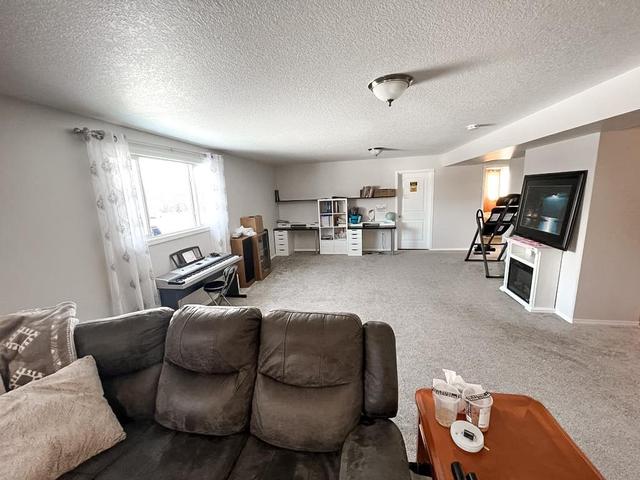 105307-a Rr 154, House detached with 7 bedrooms, 3 bathrooms and 20 parking in Mackenzie County AB | Image 22