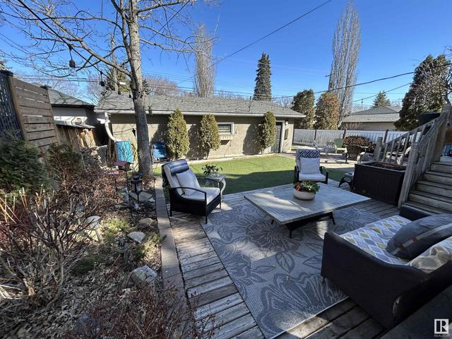 9723 148 St Nw, House detached with 5 bedrooms, 2 bathrooms and 6 parking in Edmonton AB | Image 4