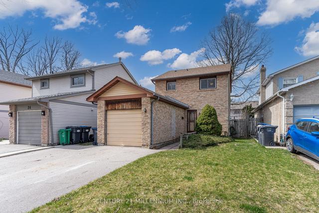 22 Mitchell Ave, House detached with 3 bedrooms, 2 bathrooms and 5 parking in Brampton ON | Image 12