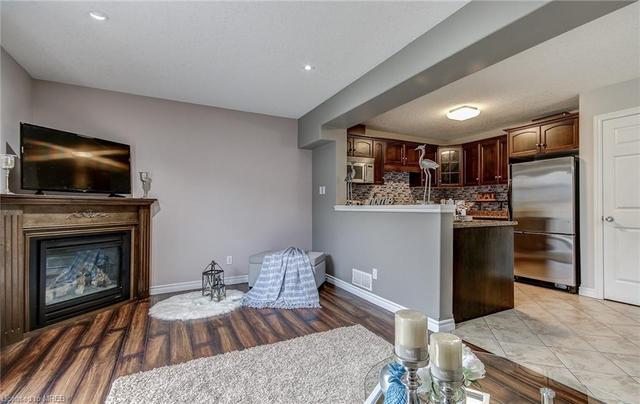73 Washburn Drive, House attached with 4 bedrooms, 2 bathrooms and 2 parking in Guelph ON | Image 16