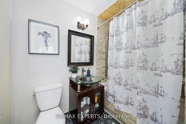 856 - 30 Tandridge Cres, Townhouse with 3 bedrooms, 1 bathrooms and 1 parking in Toronto ON | Image 4