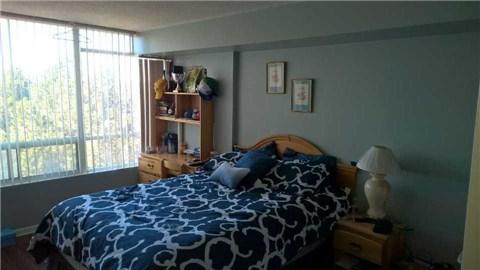 509 - 26 Hanover Rd, Condo with 2 bedrooms, 2 bathrooms and 2 parking in Brampton ON | Image 10