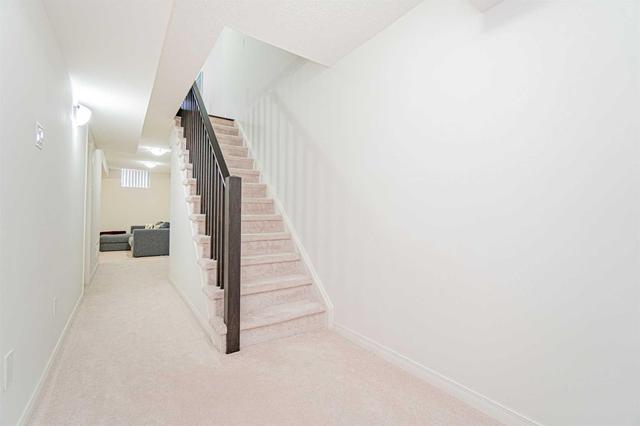 63 Utopia Way, House attached with 3 bedrooms, 4 bathrooms and 1 parking in Brampton ON | Image 15