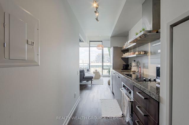 1106 - 560 King St W, Condo with 1 bedrooms, 1 bathrooms and 0 parking in Toronto ON | Image 27