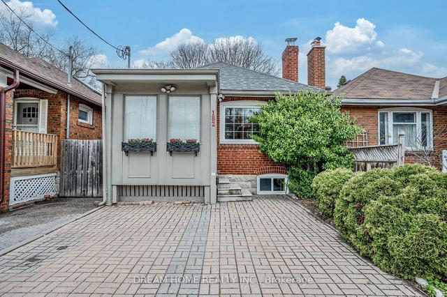 182 Lawrence Ave W, House detached with 2 bedrooms, 2 bathrooms and 1 parking in Toronto ON | Image 1