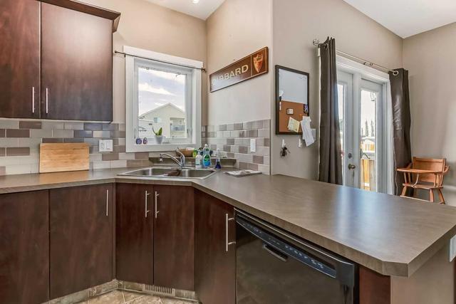 117 Henderson Crescent, Home with 3 bedrooms, 1 bathrooms and 2 parking in Penhold AB | Image 10