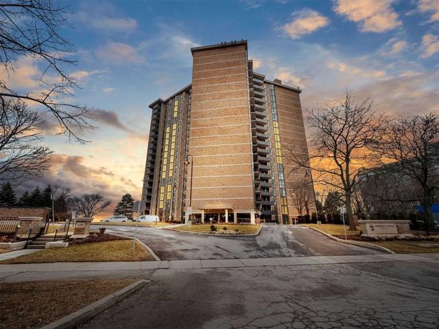 903 - 5250 Lakeshore Rd, Condo with 2 bedrooms, 2 bathrooms and 1 parking in Burlington ON | Image 1