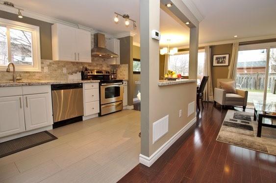 104 Madsen Cres, House attached with 3 bedrooms, 3 bathrooms and 4 parking in Markham ON | Image 5