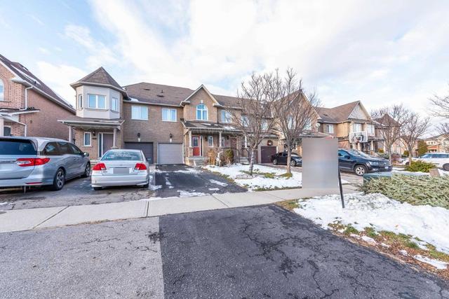 617 Lumberton Cres, House attached with 3 bedrooms, 3 bathrooms and 3 parking in Mississauga ON | Image 23