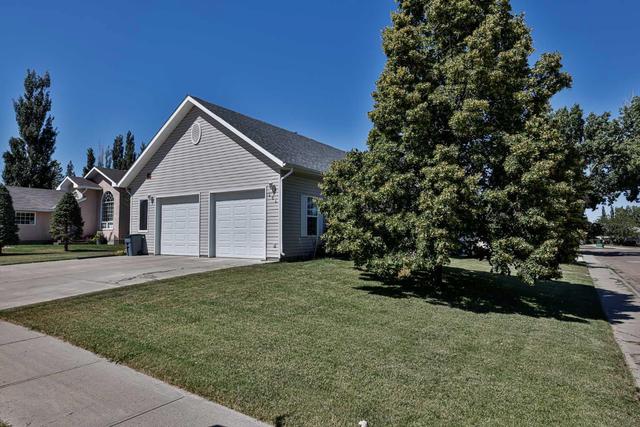 424 Cottonwood Drive, House detached with 5 bedrooms, 3 bathrooms and 4 parking in Vulcan AB | Image 5