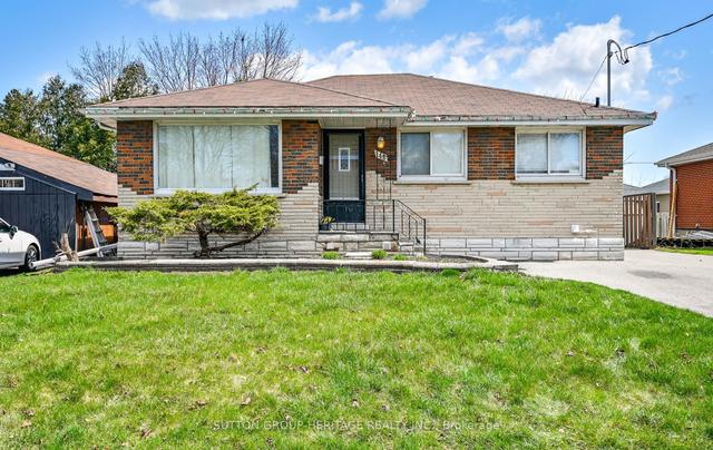 149 Riverside Dr N, House detached with 3 bedrooms, 2 bathrooms and 4 parking in Oshawa ON | Image 1