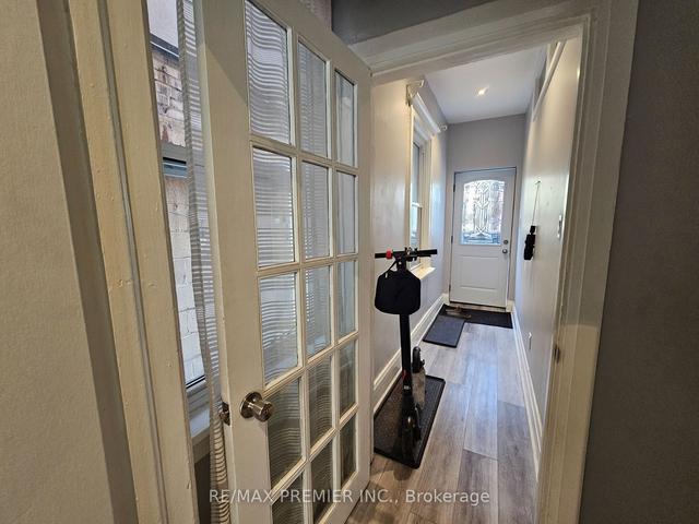 454 Gerrard St E, House semidetached with 5 bedrooms, 4 bathrooms and 0 parking in Toronto ON | Image 5