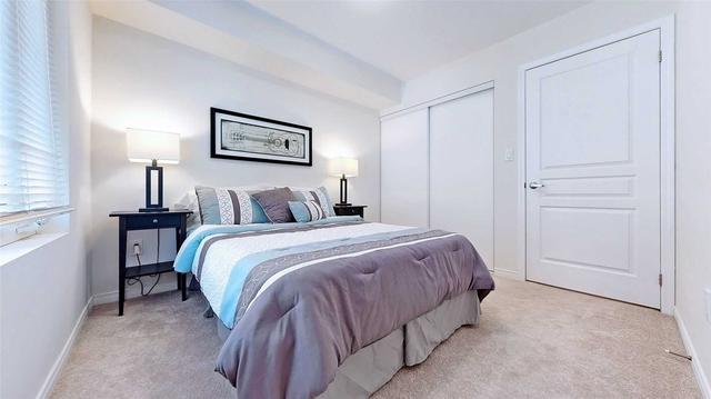th36 - 22 Applewood Lane, Townhouse with 3 bedrooms, 3 bathrooms and 2 parking in Toronto ON | Image 6