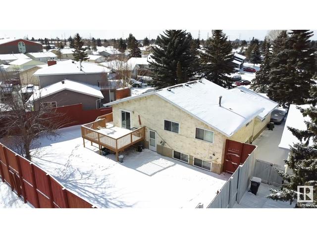 3215 85 St Nw, House detached with 5 bedrooms, 3 bathrooms and null parking in Edmonton AB | Image 43