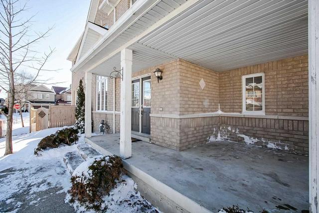 2 Deepcoral Crt, House semidetached with 3 bedrooms, 4 bathrooms and 4 parking in Brampton ON | Image 23