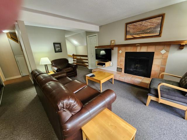 624 - 2030 Panorama Drive, House attached with 2 bedrooms, 2 bathrooms and 1 parking in East Kootenay F BC | Image 5