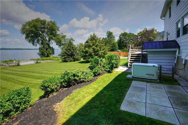3672 County Road 3, House detached with 3 bedrooms, 2 bathrooms and 5 parking in Prince Edward County ON | Image 43