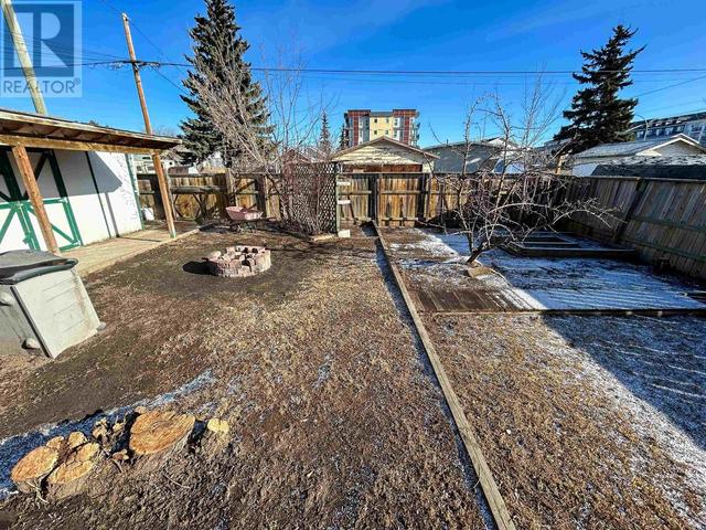 11008 101 Avenue, House detached with 3 bedrooms, 2 bathrooms and null parking in Fort St. John BC | Image 28