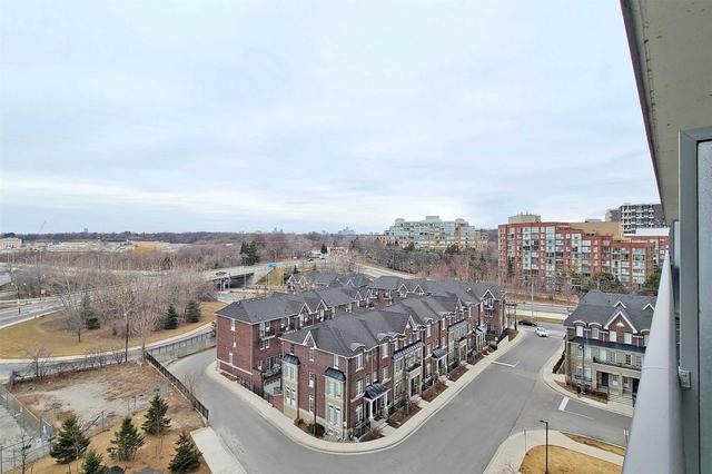 704 - 105 The Queensway Ave, Condo with 1 bedrooms, 1 bathrooms and 0 parking in Toronto ON | Image 8