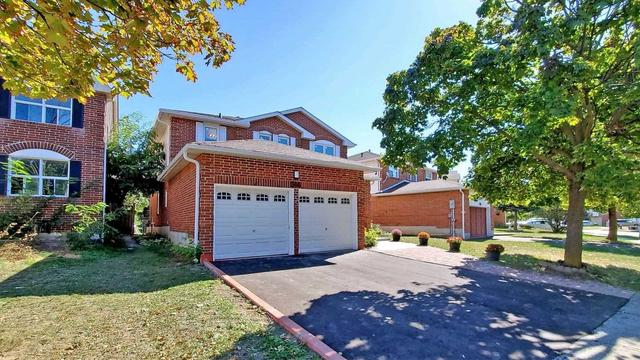 366 Mill St, House detached with 4 bedrooms, 4 bathrooms and 5 parking in Brampton ON | Image 1