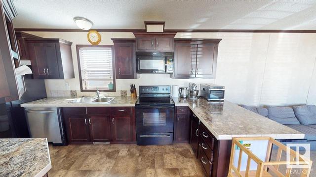 136 Willow Dr, House other with 3 bedrooms, 2 bathrooms and null parking in Breton AB | Image 5