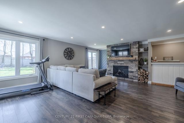 13295 Ilderton Rd, House detached with 3 bedrooms, 3 bathrooms and 4 parking in Middlesex Centre ON | Image 8