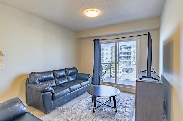 201 - 40 Carrington Plaz, Condo with 2 bedrooms, 2 bathrooms and 1 parking in Calgary AB | Image 4