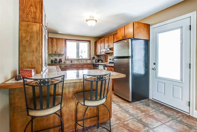 2794 Hollington Cres, House semidetached with 3 bedrooms, 3 bathrooms and 2 parking in Mississauga ON | Image 11