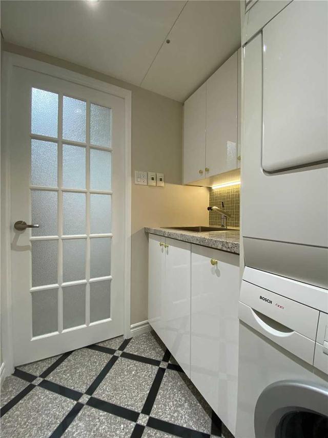 503 - 45 Southport St, Condo with 3 bedrooms, 2 bathrooms and 1 parking in Toronto ON | Image 20