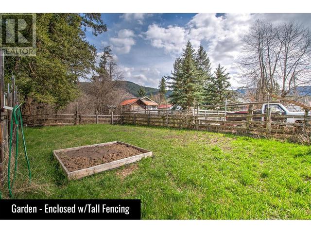 451 Whitevale Road, House detached with 2 bedrooms, 2 bathrooms and 10 parking in North Okanagan D BC | Image 42