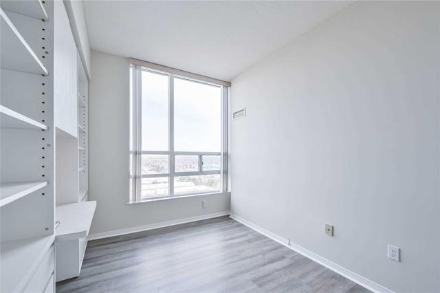 lph12 - 7825 Bayview Ave, Condo with 3 bedrooms, 3 bathrooms and 2 parking in Markham ON | Image 5