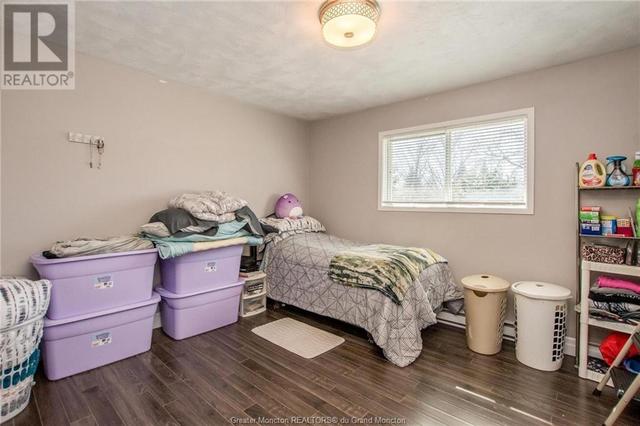 66 - 68 Thomas St, House detached with 5 bedrooms, 2 bathrooms and null parking in Dieppe NB | Image 27