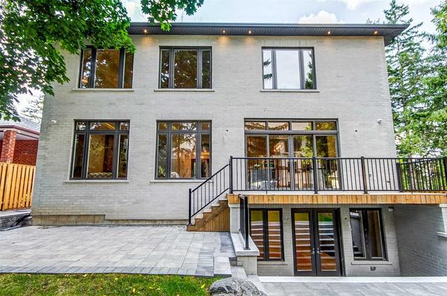 11 Dunvegan Dr N, House detached with 4 bedrooms, 6 bathrooms and 8 parking in Richmond Hill ON | Image 26