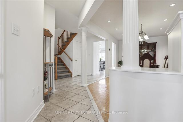 5372 Hollypoint Ave, House detached with 4 bedrooms, 3 bathrooms and 6 parking in Mississauga ON | Image 22