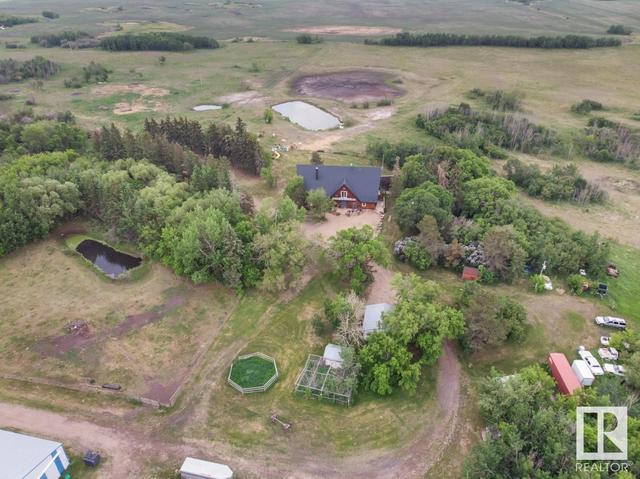 17407 Twp Rd 500, House detached with 5 bedrooms, 2 bathrooms and null parking in Beaver County AB | Image 61
