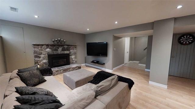 397 Glad Park Ave, House detached with 2 bedrooms, 2 bathrooms and 5 parking in Whitchurch Stouffville ON | Image 17