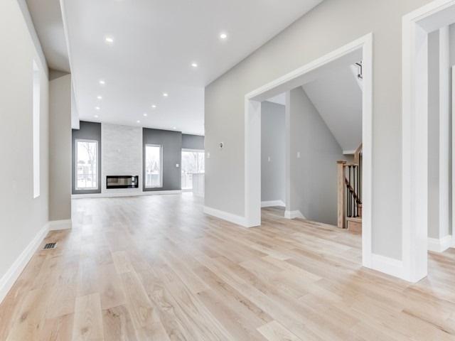 33 Townley Ave, House detached with 4 bedrooms, 5 bathrooms and 4 parking in Toronto ON | Image 10