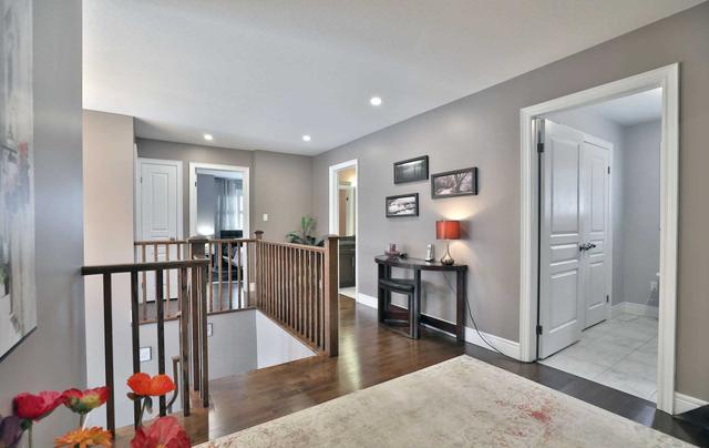 171 Davinci Blvd, House detached with 4 bedrooms, 3 bathrooms and 5 parking in Hamilton ON | Image 19