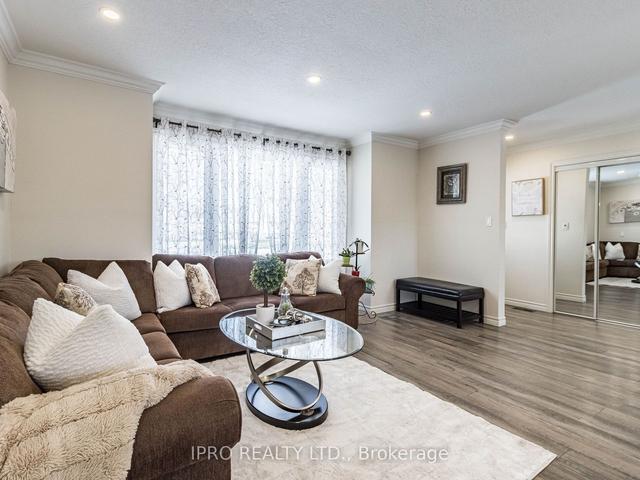 78 8th Concession Rd E, House detached with 3 bedrooms, 2 bathrooms and 10 parking in Hamilton ON | Image 2