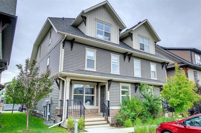 1004, - 50 Belgian Lane, House attached with 3 bedrooms, 2 bathrooms and 2 parking in Cochrane AB | Card Image
