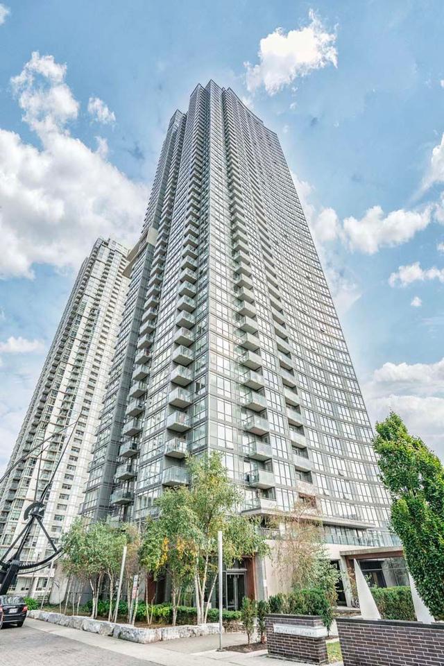 1903 - 11 Brunel Crt, Condo with 1 bedrooms, 1 bathrooms and 1 parking in Toronto ON | Image 12
